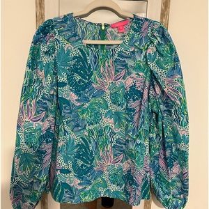 Lilly Pulitzer xl classic top with puffy long sleeves 100% cotton